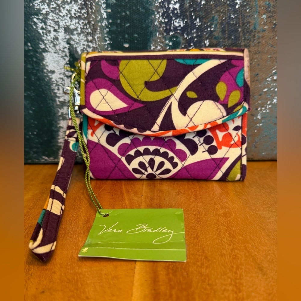 Vera Bradley RETIRED 2013 Super Smart Wristlet in Plum Crazy: NWT’s!